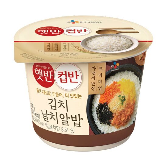 CJ CUPBAHN KIMCHI & FLYING FISH ROE WITH RICE 188G